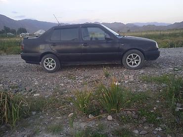 авто полироль: Volkswagen Vento: 1993 г., 1.8 л, Механика, Седан — 1