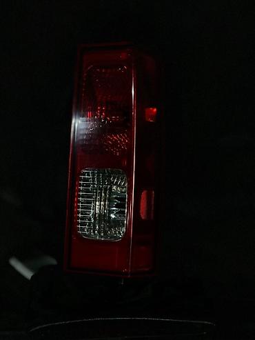 хамер h3: Задний правый стоп-сигнал Hummer 2006 г., Б/у, Оригинал, США — 1