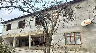 Həyət evləri və villaların satışı: 6 otaqlı, 400 kv. m, Kredit yoxdur, Təmirsiz — 8