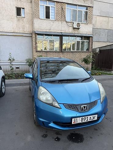 фит фартук: Honda Fit: 2010 г., Автомат, Бензин, Хэтчбэк — 1
