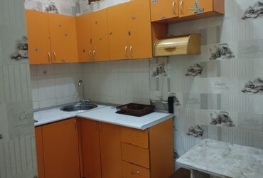 Медицина, фармацевтика: Salam.Ev,ofis,obyekt,bağ evlərinin təmizlik işine gedirem qiymet