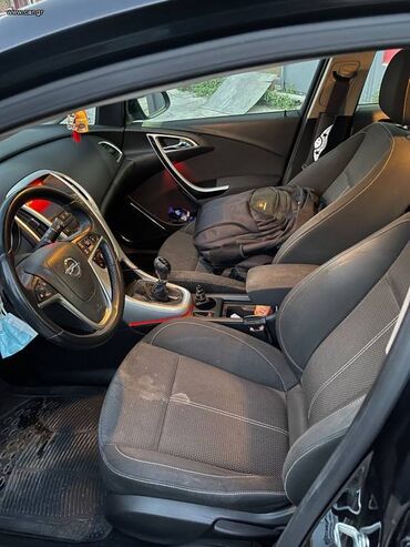 Opel: Opel Astra: 1.4 l. | 2011 έ. 138908 km. Κουπέ — 6