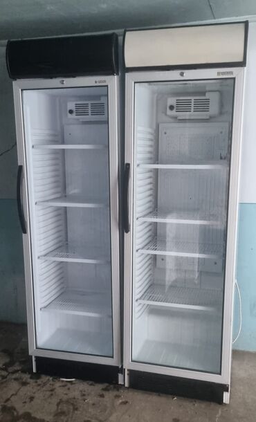 Digər soyuducu avadanlığı: Ugurl 60 smlik su vitrin soyuducu 500 Azn. Ideal veziyyetde. Unvan