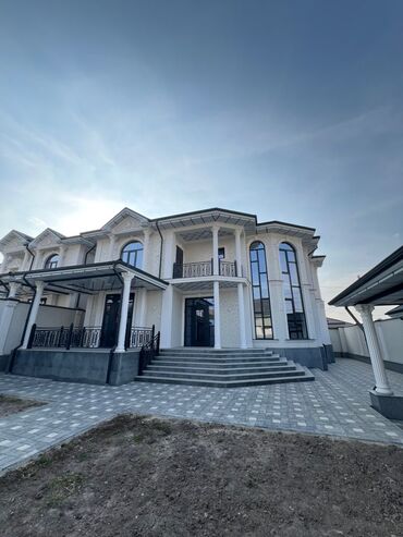 Продажа домов: Дом, 320 м², 6 комнат, Агентство недвижимости, Дизайнерский ремонт — 1