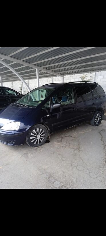 дом в колесах: Ford Galaxy: 2002 г., 2 л, Механика, Бензин, Минивэн