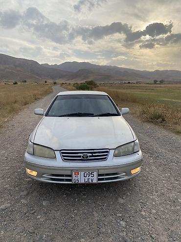 китайские авто из киргизии: Toyota Camry: 1999 г., 2.2 л, Автомат, Газ, Седан — 1