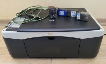 notebook satisi: Printer HP Deskjet F2180 işləkdir . Problemi rəngli katrici görmür