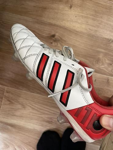 футы rdx: РАЗМЕР 40. Футбольные бутсы adidas (копы) для натурального газона — 1