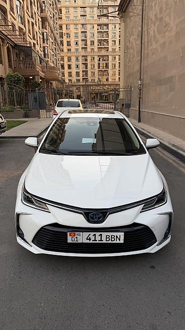 byd e6: Toyota Corolla: 2020 г., 1.8 л, Автомат, Гибрид, Седан — 7