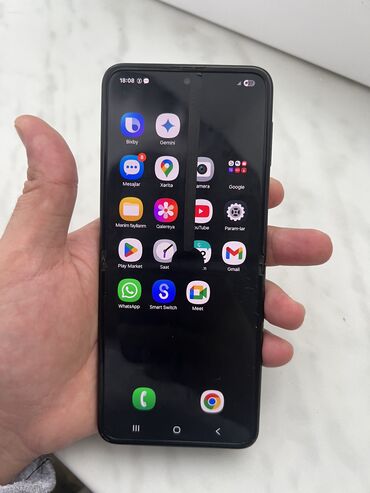 Samsung: Samsung Galaxy Z Flip 3 5G — 8