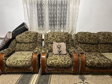Мебель: Комплект мягкой мебели, Б/у, Самовывоз, цвет - Зеленый — 1