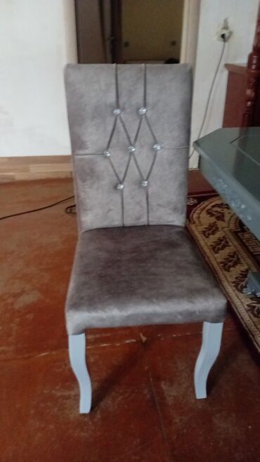 metbex ucun aboylar: Qonaq otağı üçün, Dördbucaq masa, 6 stul