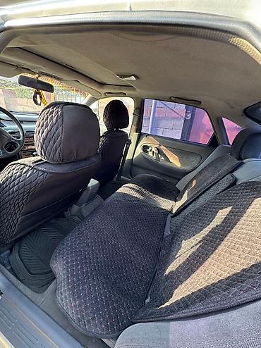 fix jixf: Mazda 626: 1993 г., 2.5 л, Механика, Бензин, Седан — 7