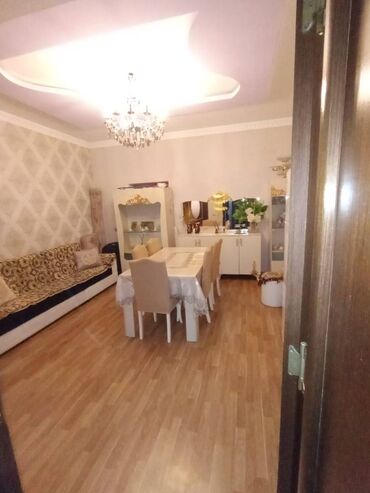 bayilda heyet evleri satilir: 2 комнаты, 45 м², Средний ремонт