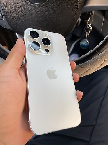 телф: IPhone 15 Pro, Б/у, 128 ГБ, White Titanium, Защитное стекло, Чехол, 81 % — 2