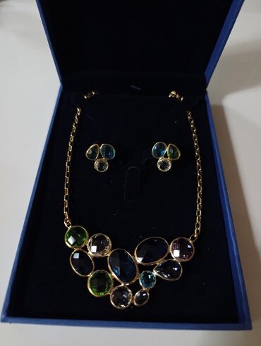 Dəstlər, kostyumlar: Qadın geyimləri dəsti – 4 müxtəlif model 1) İki hissəli dəst - Üst — 18