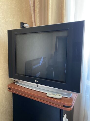 lg televizor 108 ekran qiymeti: İşlənmiş Televizor LG 24" Ünvandan götürmə