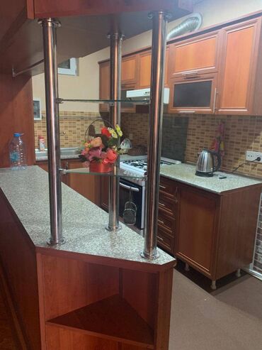 Uzunmüddətli kirayə mənzillər: Yasamal rayonu, 20 yanvar və İnşaatçılar metrosunun yaxınlığında Abbas — 4