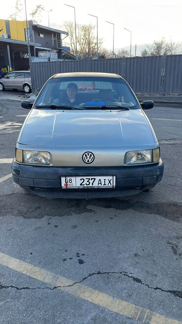 фольксваген пассат б3 двигатель 1.8 моновпрыск купить: Volkswagen Passat: 1989 г., 1.8 л, Механика, Бензин, Седан