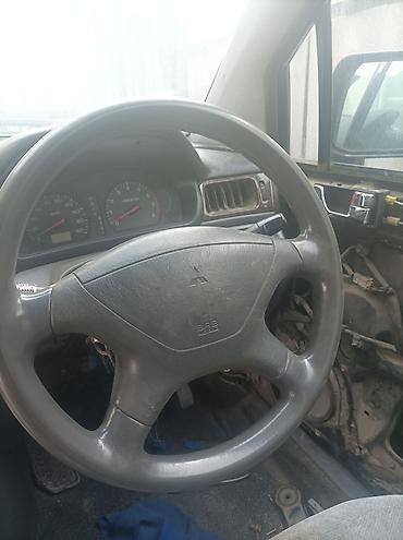 Другие детали кузова: В Разборе имеются запчасти для Mitsubishi Chariot/— об 2,4. правый — 20