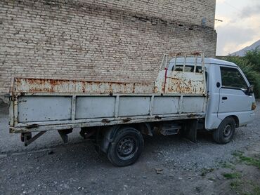 Hyundai: Hyundai Porter: 2007 г., 2.5 л, Механика, Дизель at lalafo.kg Hyundai: Hyundai Porter: 2007 г., 2.5 л, Механика, Дизель