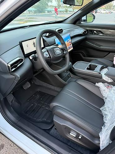byd e2 2023: JMEV : 2026 г., Электромобиль, Кроссовер — 2