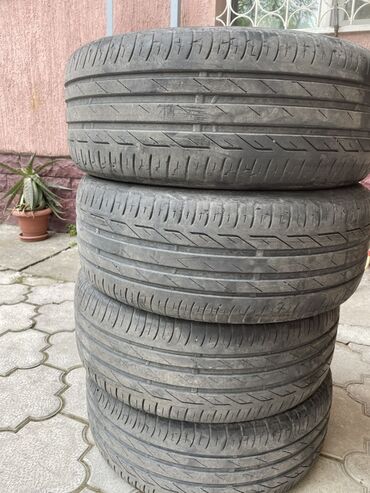 Шины: Шины 215 / 45 / R 17, Лето, Б/у, Комплект, Легковые, Япония, Bridgestone