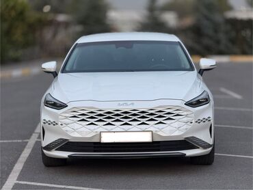 через банк машина: Kia K: 2021 г., 3.5 л, Автомат, Газ, Седан