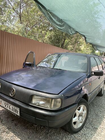 шины r15c: Volkswagen Passat: 1990 г., 1.8 л, Механика, Бензин, Универсал