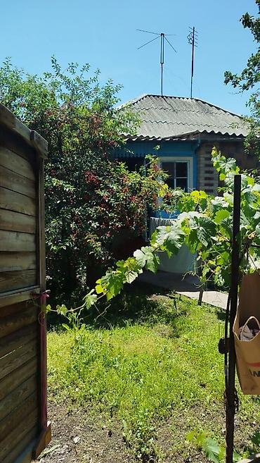 3комн: 🏡 Продаётся 3-комн. кирпичный дом в начале Маевки! 📍 Район: рынок — 4