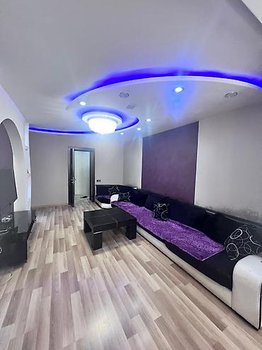 ev axdaram: Bakı, 8-ci kilometr, 3 otaqlı, Köhnə tikili, m. Neftçilər, 61 kv. m — 2