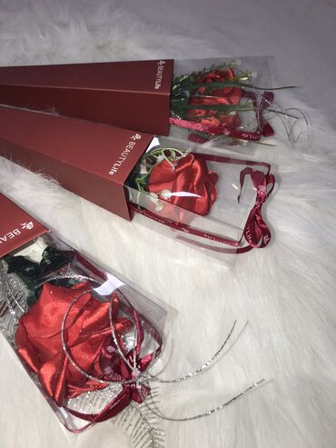 nastavak za secenje lima: Satenska RUŽA

Ručno radjena satenska ruža u ekskluzivnom pakovanju 🌹🥰