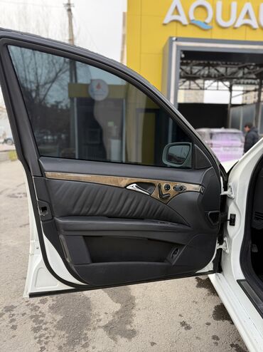 Mercedes-Benz: Mercedes-Benz E-Class: 2004 г., 5 л, Типтроник, Бензин, Седан — 12