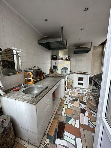 Продажа коттеджей и домов: Просторный кирпичный дом с благоустроенной территорией и продуманной — 14