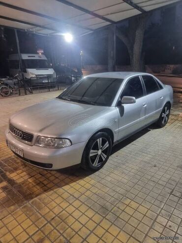 Audi A4: 1.8 l. | 1999 έ. Λιμουζίνα