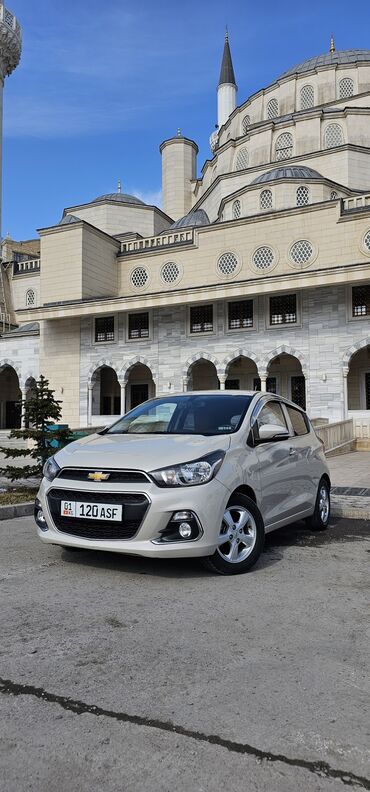 авто дешевле: Chevrolet Spark: 2018 г., 0.1 л, Вариатор, Бензин