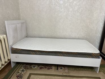 Прямые диваны: Прямой диван, Б/у, Одноместный