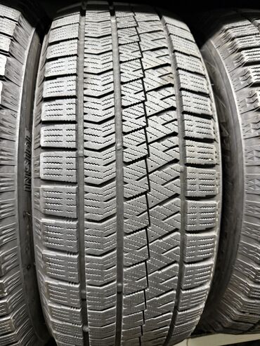 Диски: Шины 215 / 60 / R 16, Зима, Б/у, Комплект, Легковые, Япония, Bridgestone