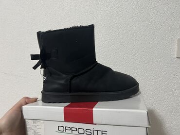 čizme ugg: Ugg boots, color - Black, 38