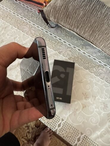 samsung zet: Samsung Galaxy S21, Б/у, 128 ГБ, цвет - Серый, 1 SIM, 2 SIM, eSIM