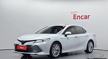 Toyota Camry: 2021 г., 2.5 л, Гибрид