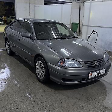 i 8: Toyota Avensis: 2002 г., 1.8 л, Автомат, Бензин, Лифтбек — 1
