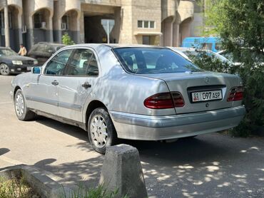Mercedes-Benz: Mercedes-Benz E-Class: 1997 г., 2.3 л, Автомат, Бензин, Седан