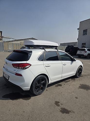 Продажа авто: Hyundai i30: 2018 г., 1.6 л, Робот, Дизель, Хэтчбэк — 2