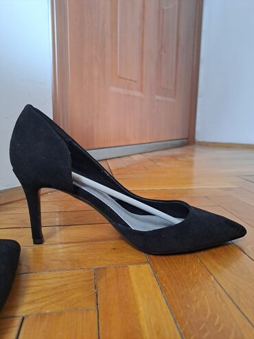 salonke: Cipele 38, bоја - Crna