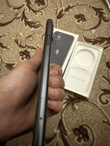 Apple iPhone: IPhone 11, Б/у, 128 ГБ, Черный, Коробка, 79 % — 4