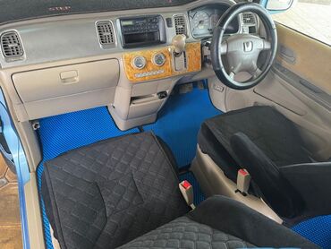 Honda: Honda Stepwgn: 2003 г., 2 л, Минивэн — 18