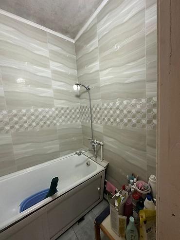 Долгосрочная аренда комнат: Сдается 2х комнатная квартира в Киркомстроме Бишкек Описание: - — 7