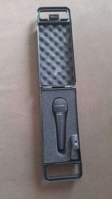 Вокальные микрофоны: Продам микрофон BEHRINGER XM8500 использовался для подкастов и
