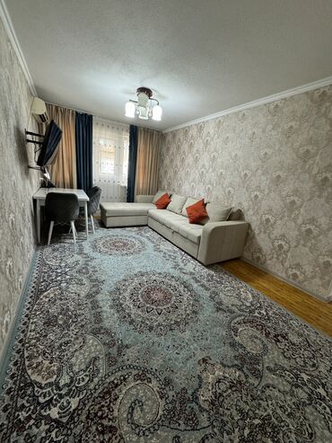 квартира 12мкр: 3 комнаты, 61 м², 103 серия, 4 этаж